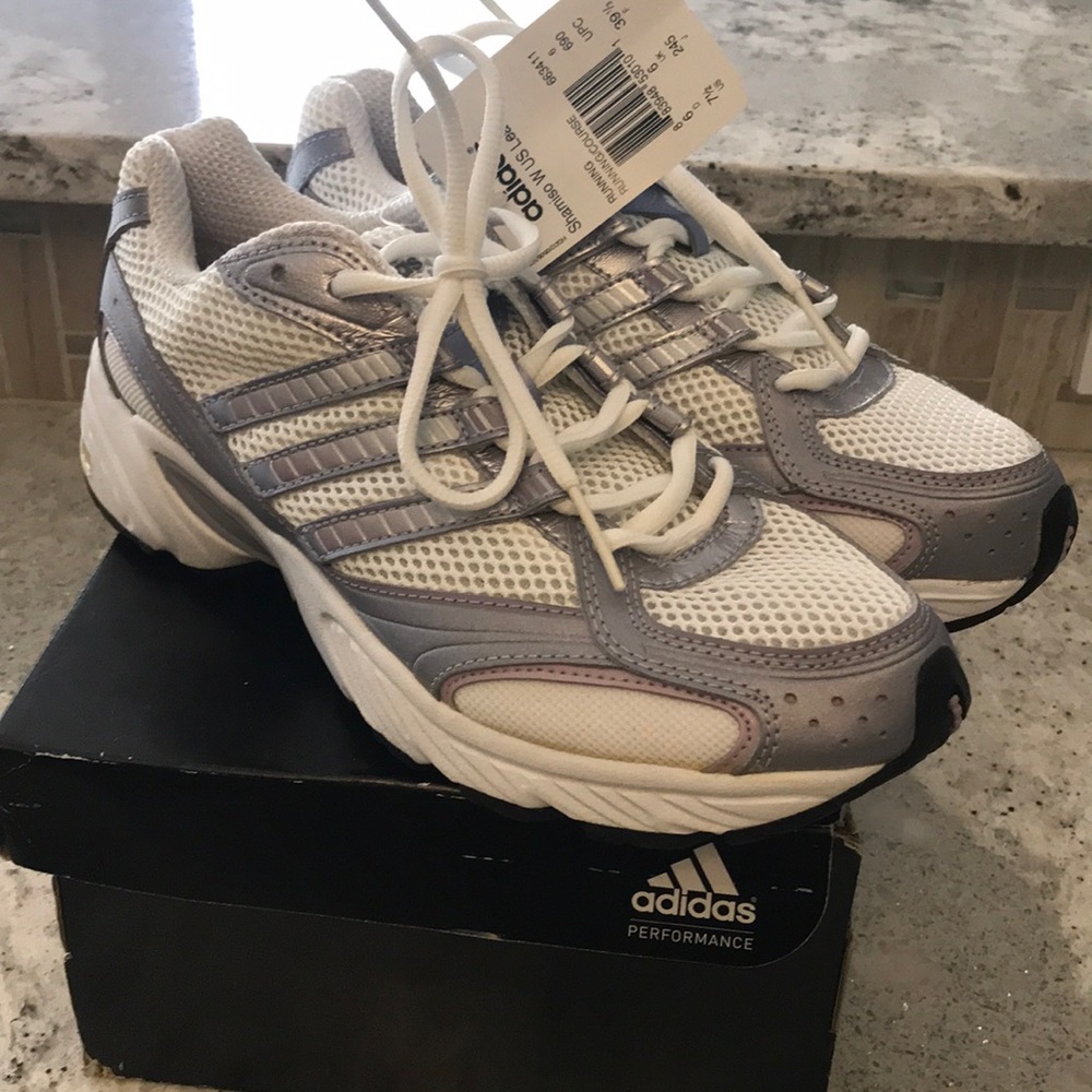 NIB Adidas running shoes 7.5